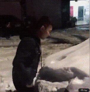 发了个“仅一人可见”的朋友圈向男神表白，结果扎心了哈哈哈哈哈