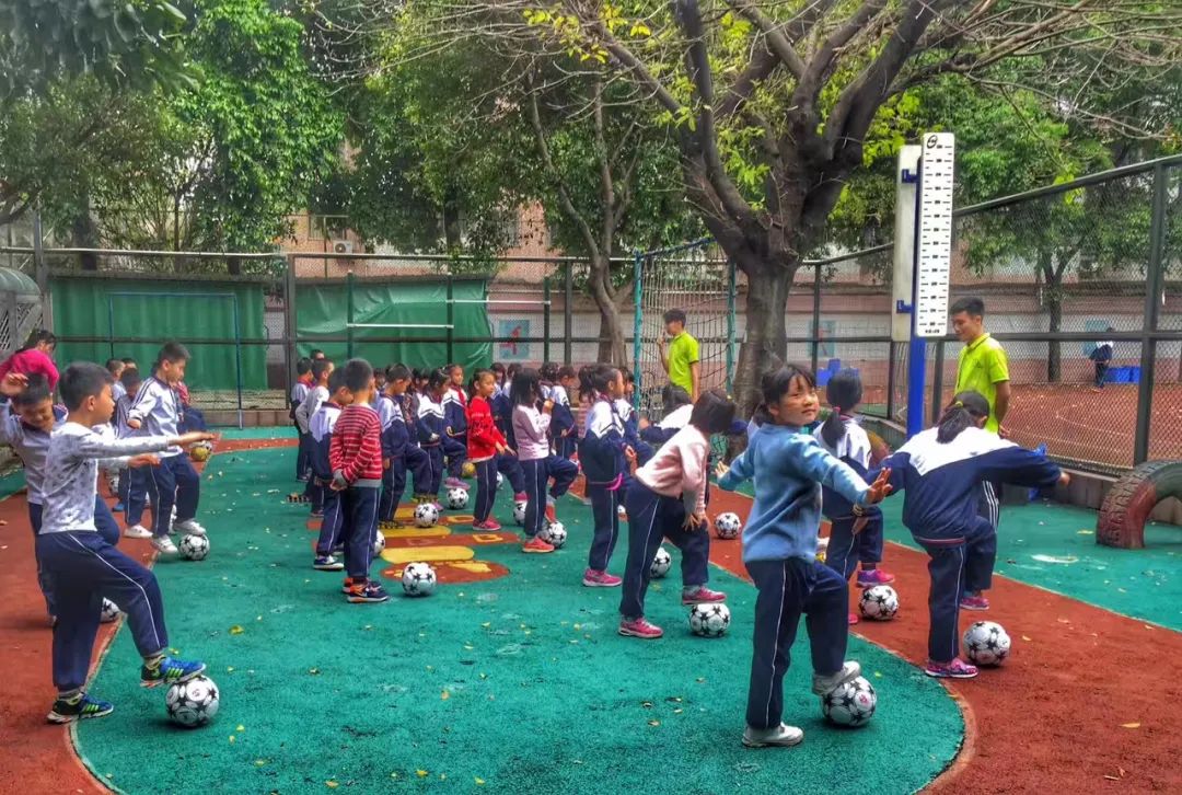 从零开始学花式足球,从零入门足球