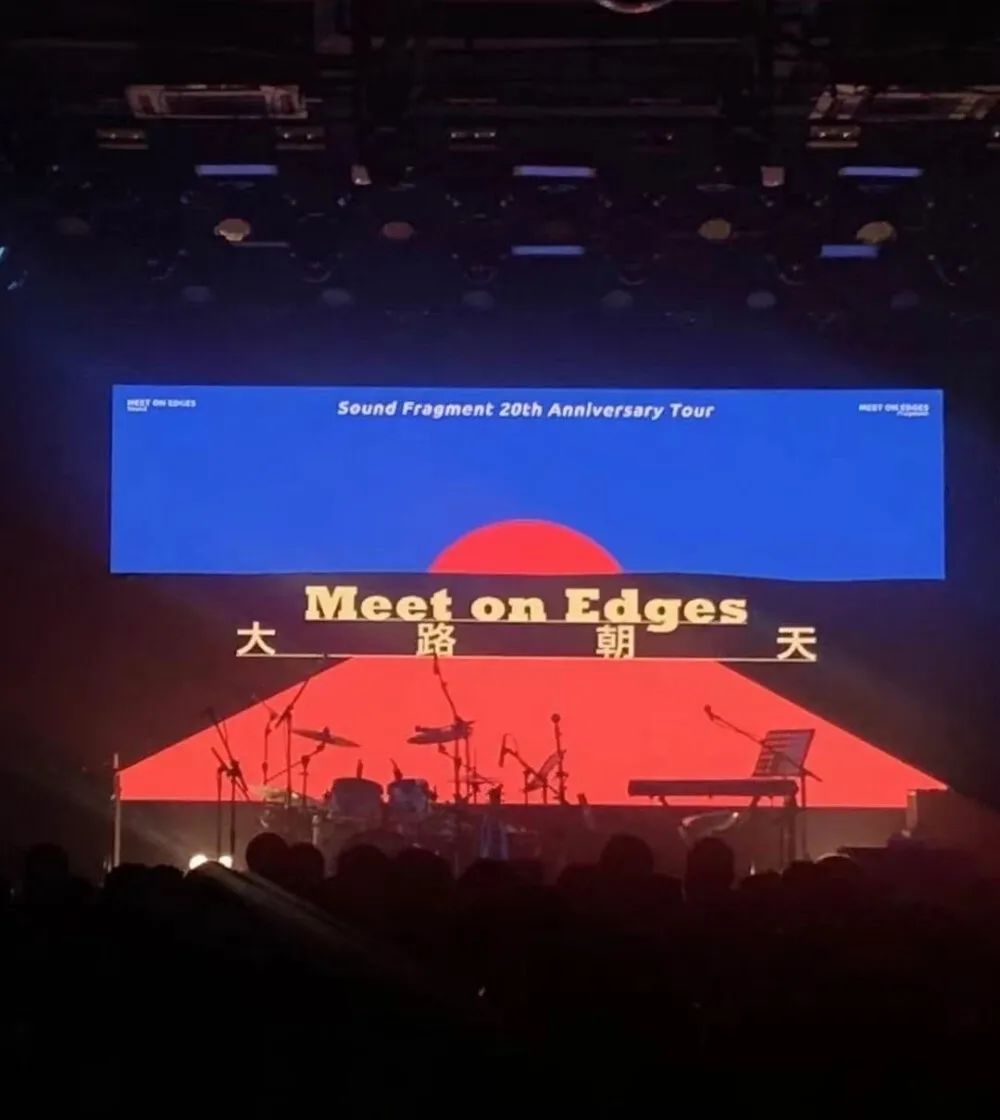 伤感到绝望的背景图,失望伤心到极致的背景图