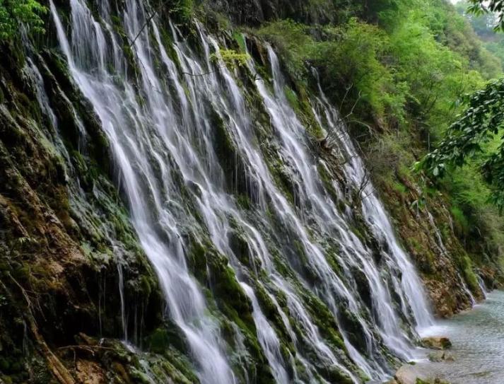 贵州玻璃栈道旅游攻略,贵州夏季必去景点