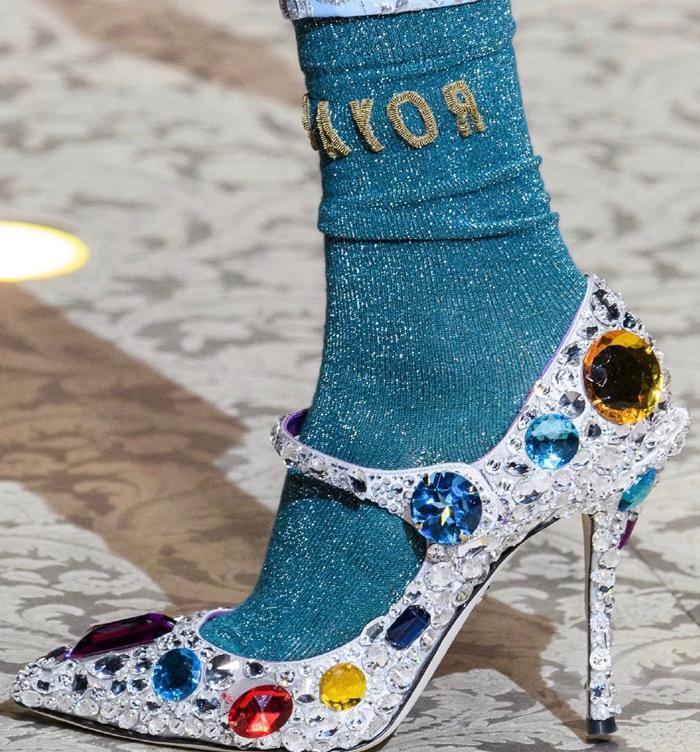 脚宽怎么穿鞋才好看,大胖脚怎么穿鞋好看学生