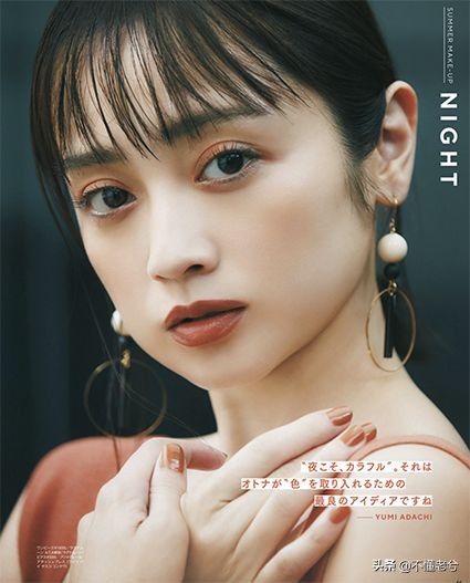 汤姆福特和迪奥哪个眼影盘好,汤姆福特20号眼影教程