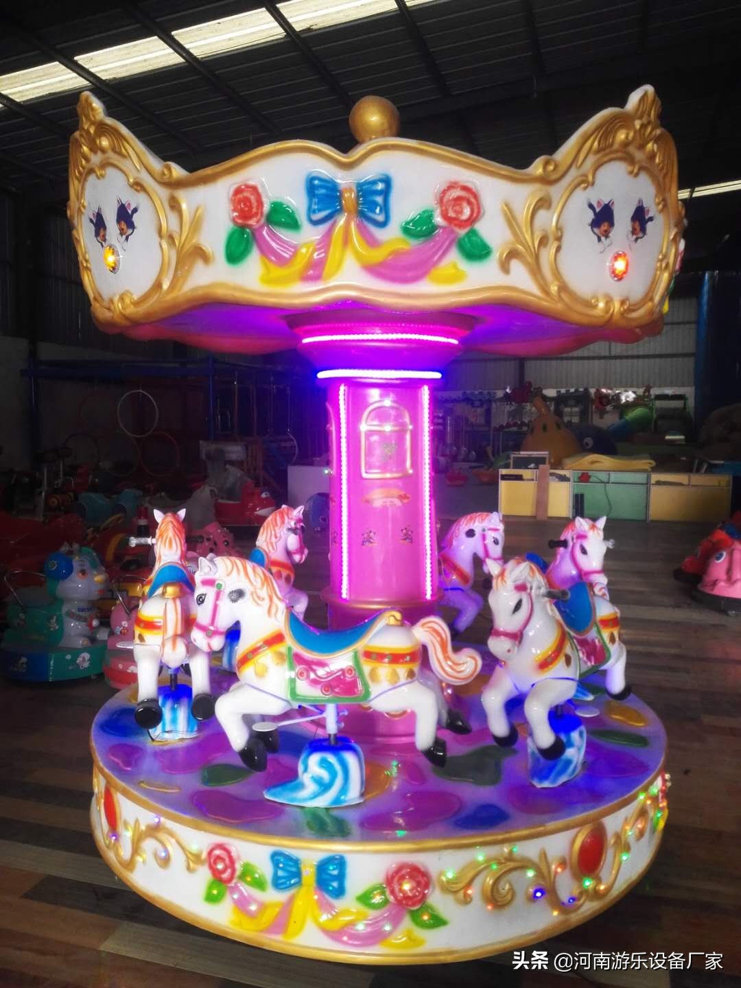 38座双层转马是不是大型游乐设备,游乐设备24座豪华转马