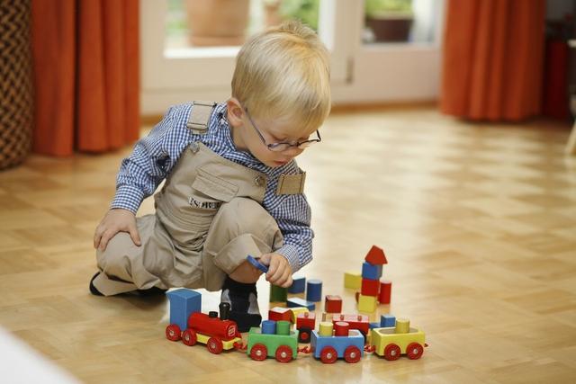 宝宝五岁到七岁大脑发育训练,0-3岁宝宝大脑发育及人格培养