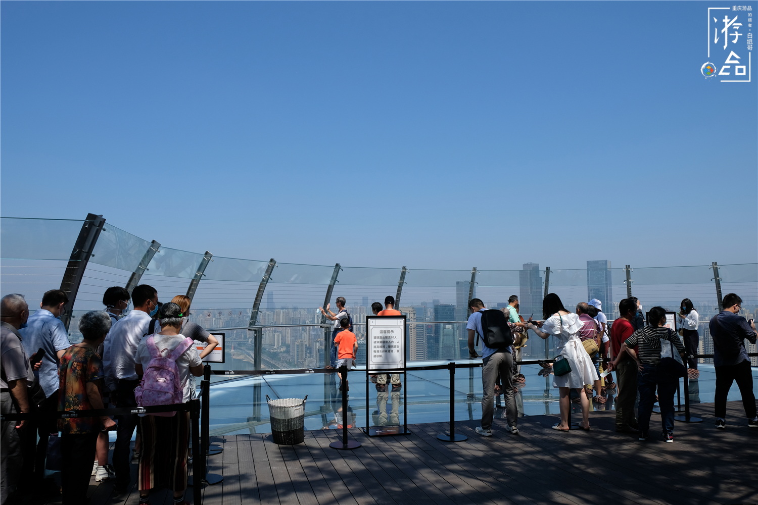 比上海东方明珠更贵，180元体验2小时，重庆来福士观景台值不值？