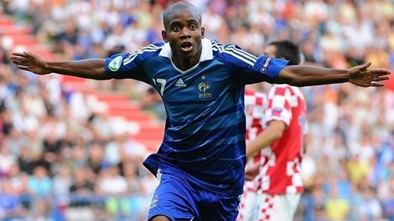 巴坎布享受快乐进球,巴坎布为什么是快乐足球