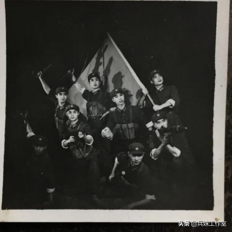 1978年，我这个文艺兵走上了那场血与火的战场