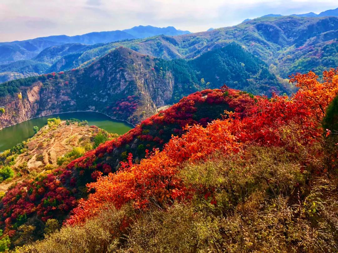 灵山秀水度深秋,灵山秀水堪称世外桃源