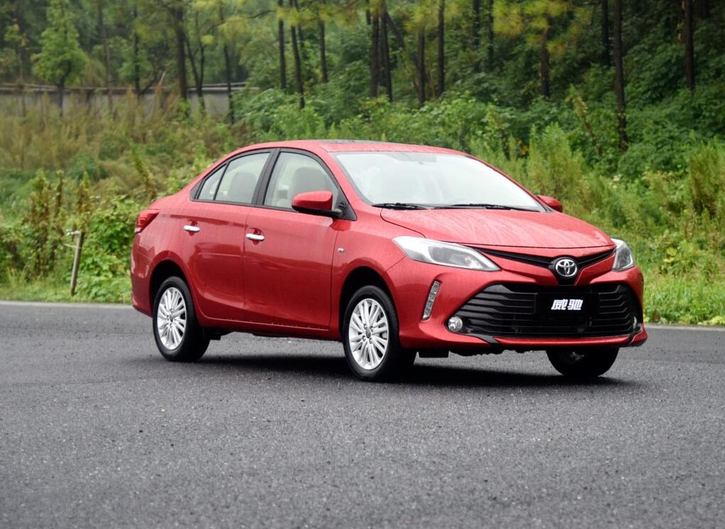 第四代飞度对比丰田威驰,丰田威驰和飞度怎么选