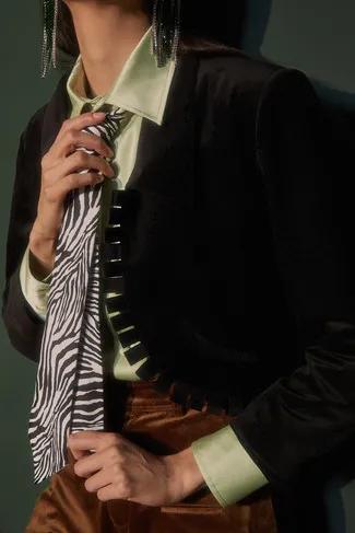 平价情侣装店铺推荐 (淘宝上比较好的情侣装店铺有哪些)