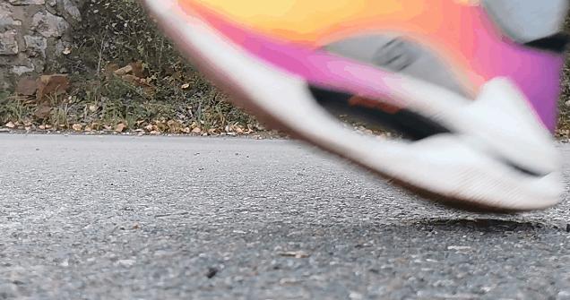 跑鞋测评态极,李宁飞电3.0challenger和李宁小绝影