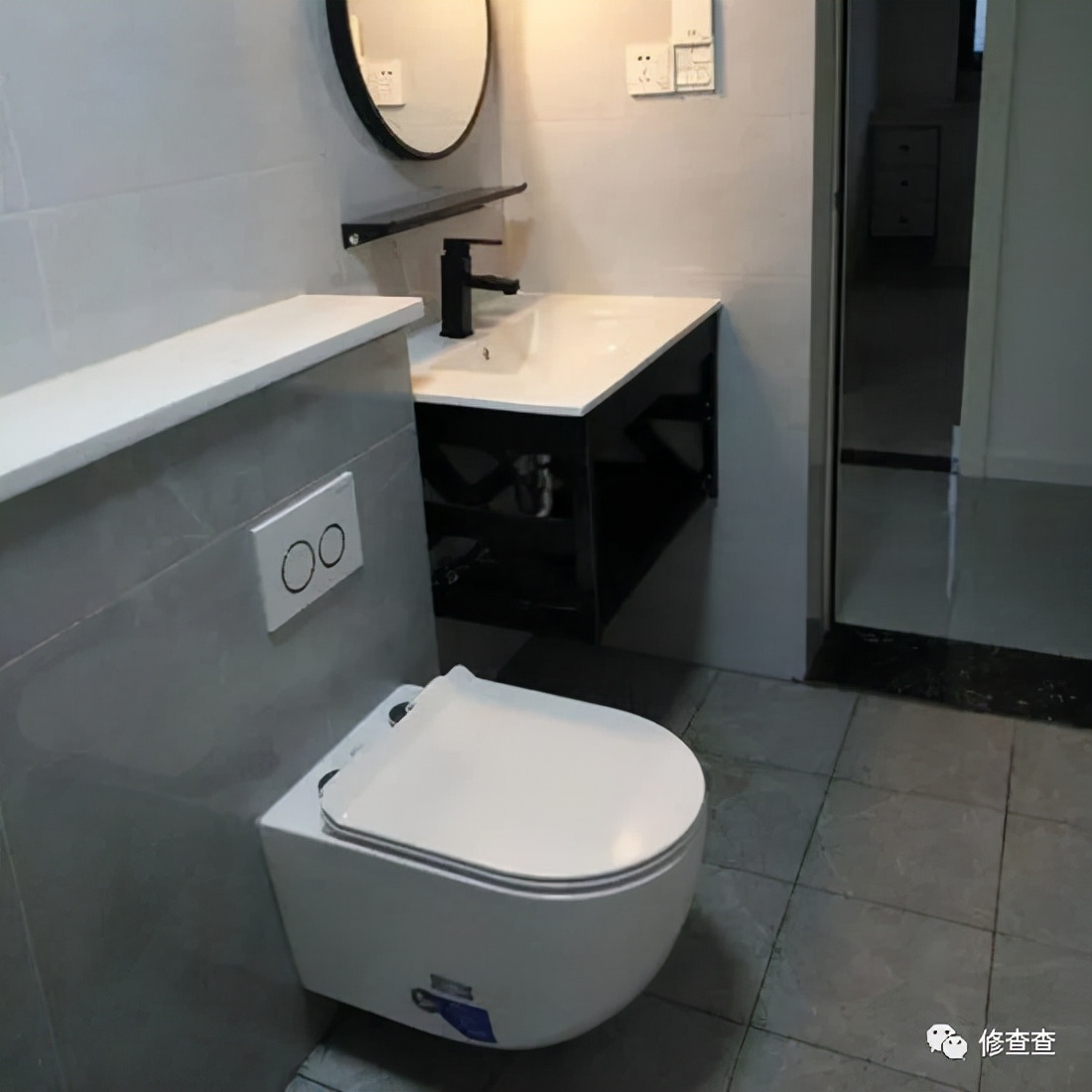 马桶漏水跟底部打胶有关系吗,智能马桶底部漏水怎么处理