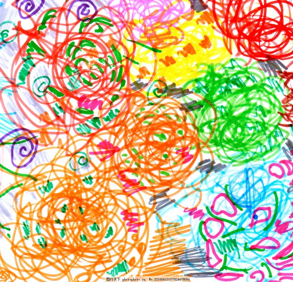 儿童绘画全家福心理解析,杂乱无章的画画看出孩子的性格