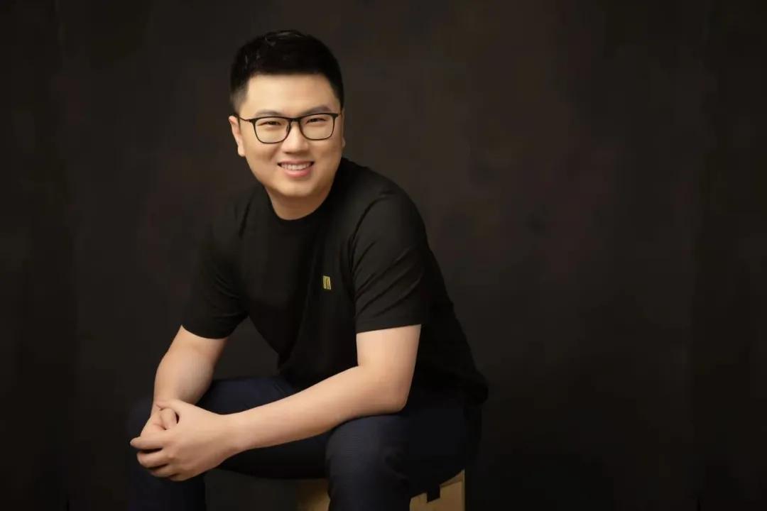 新消费十人谈之黄锦峰:从出生到上市,完美日记完美了么?