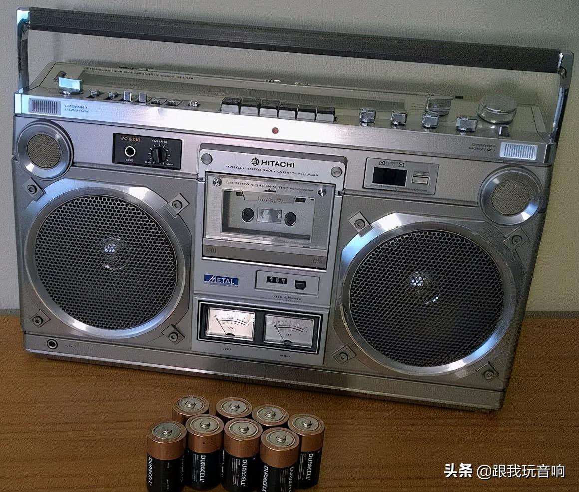 日立收音机2200,日立双卡录音机