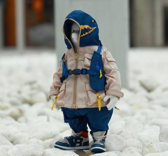 手办都比我穿得好系列!这位大神的玩偶,足下已经穿上了AirMag