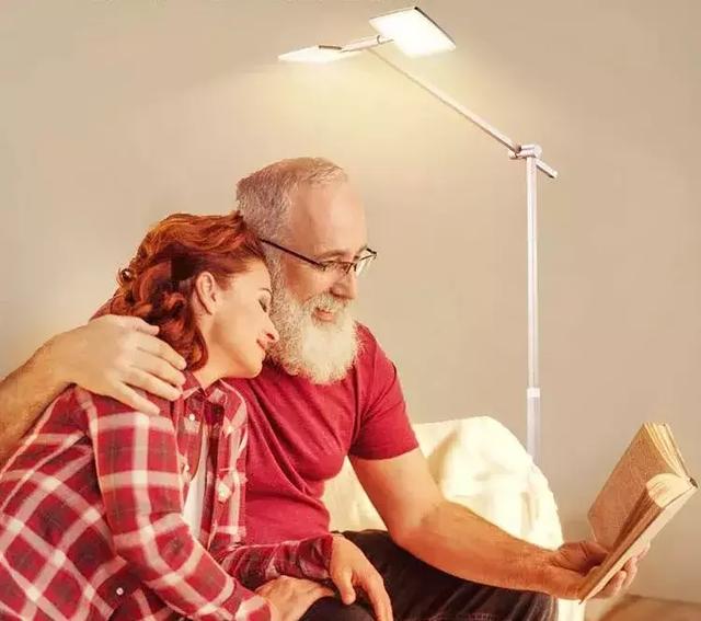 又好看又护眼的台灯,双头护眼台灯