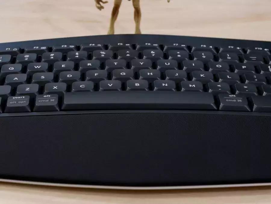 貌离神合的办公神器？罗技MK850无线键鼠对比评测