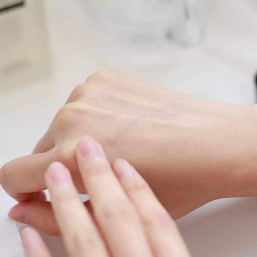 17岁怎么护肤变好看,水嫩嫩的护肤方法