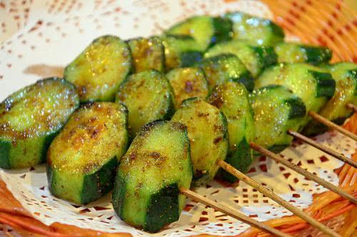 为什么有些黄瓜会发苦,为什么黄瓜有怪味