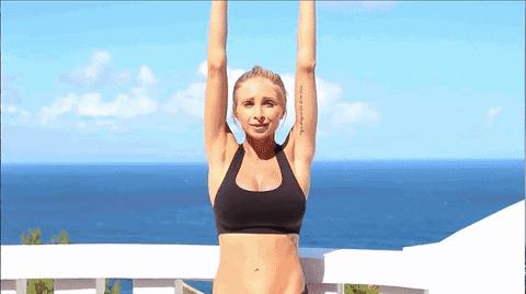 肩部突然酸痛睡不着觉,肩部肌肉疼痛到睡不着