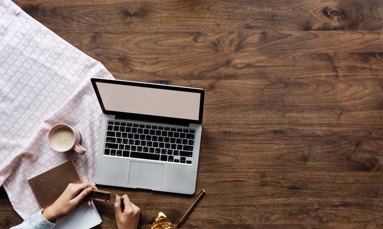 和同事相处需要技巧，早点明白这五个套路，行走职场变顺利