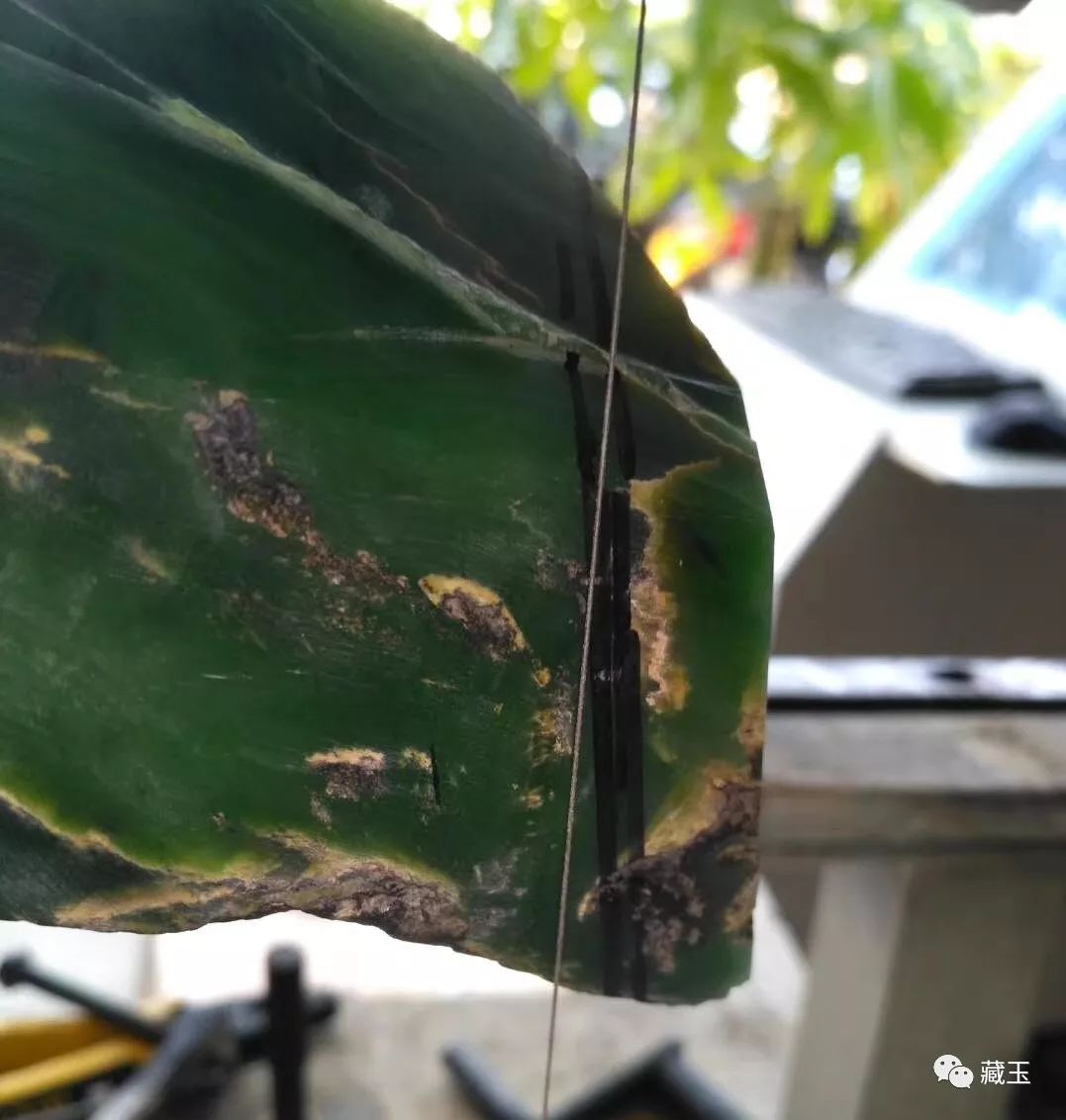 碧玉中顶级颜色是菠菜绿吗,顶级菠菜绿碧玉扳指