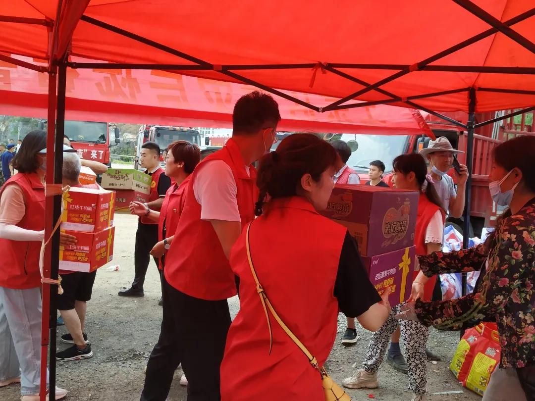 微光汇聚终成灿阳—郑州市中原区汝河新区小学积极助力灾后重建