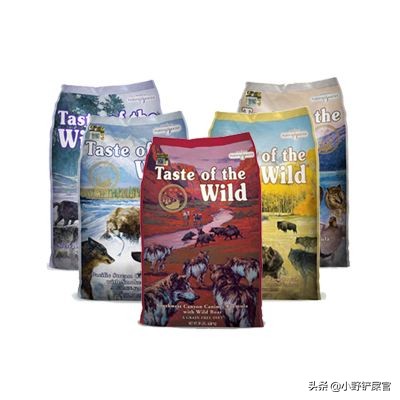 你们的狗狗吃什么狗粮,你们家狗吃什么狗粮