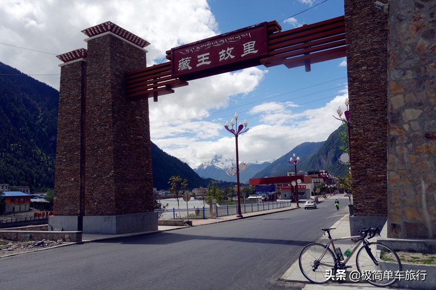 骑行318川藏线详细攻略图,骑行318川藏线详细路线图