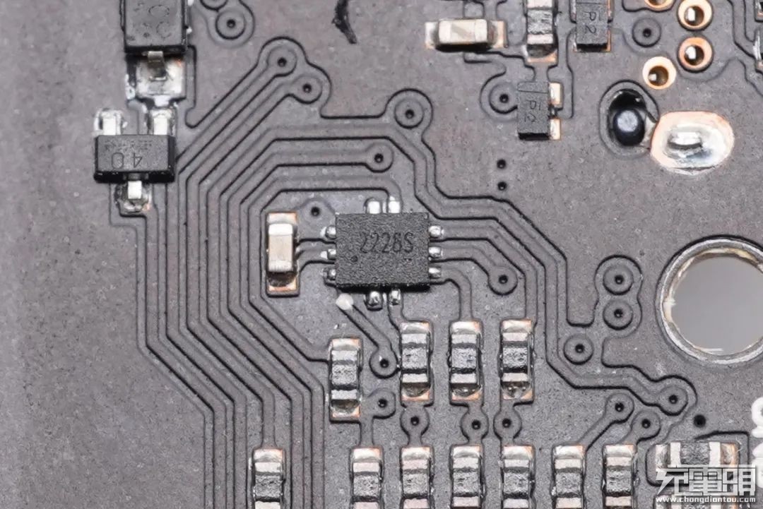 三星note10无线充电拆解,三星25w移动电源