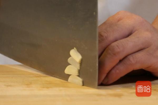 怎么炒山药清脆不发黑,炒山药不要配菜