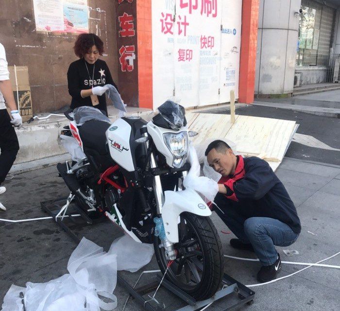 一个男人的摩托车,2019年嘉陵125cc摩托车