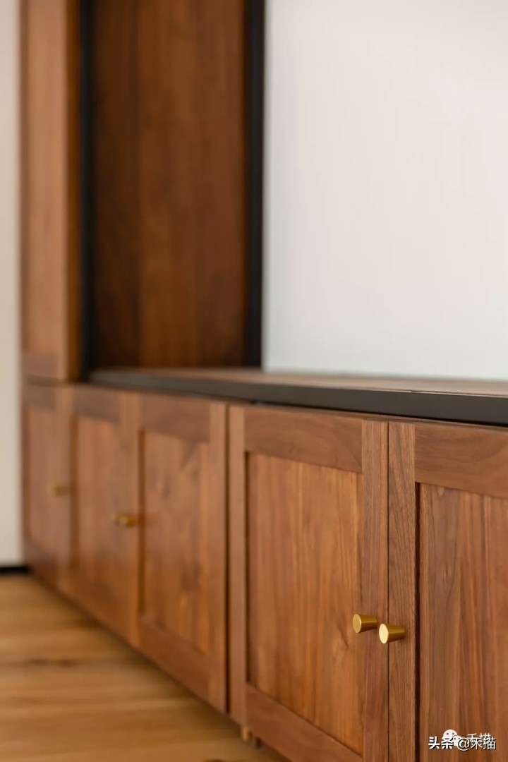 140平黑胡桃极简风,140平全屋黑胡桃需要多少钱