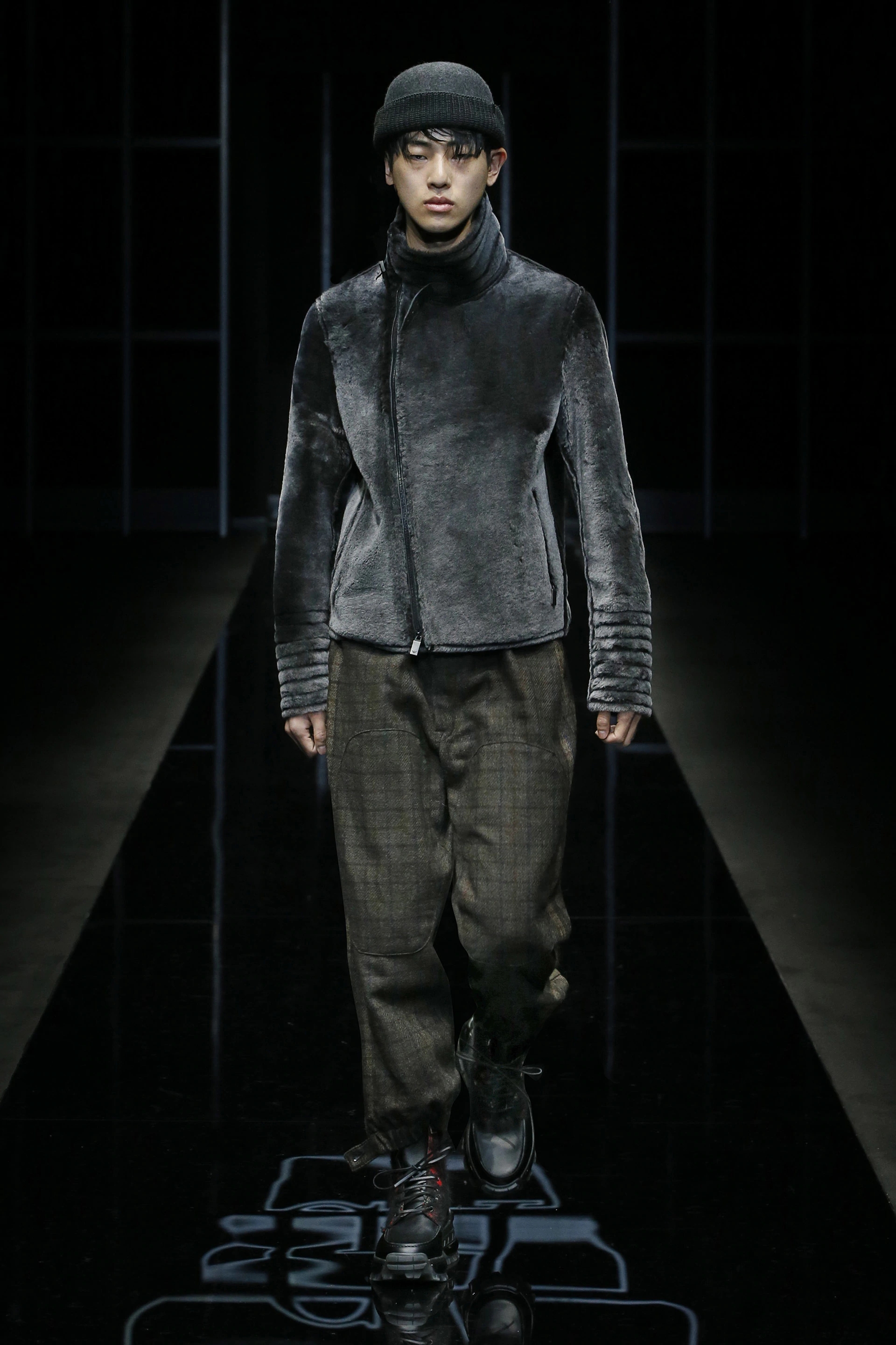 armani秀场男装秋冬2023,giorgioarmani男装胡歌