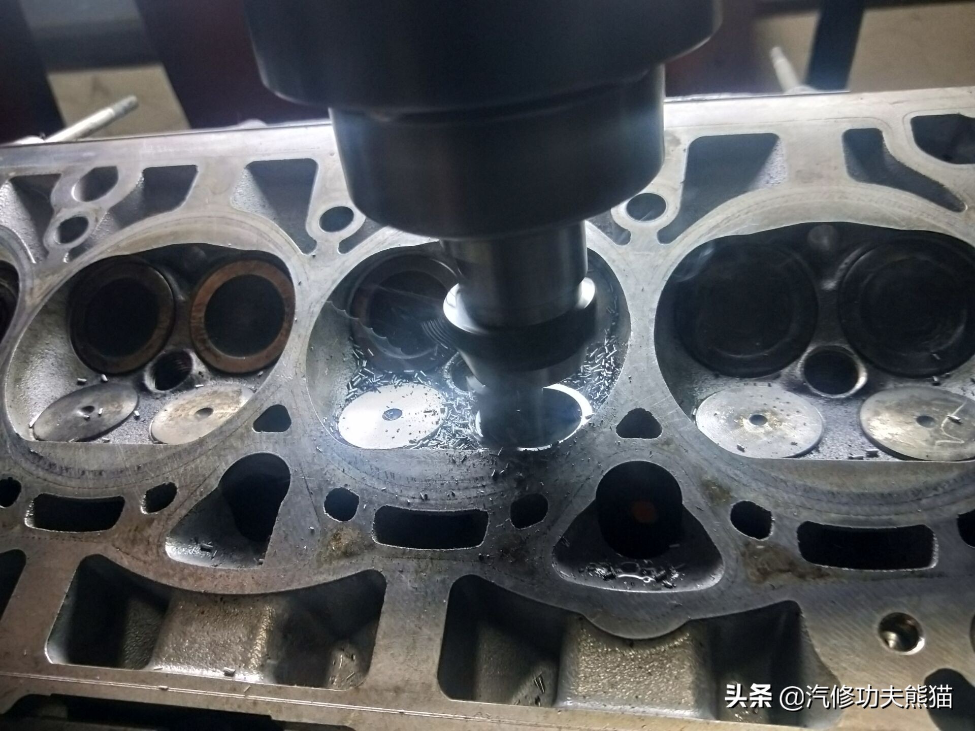 ea8882.0t夏朗烧机油,大众夏朗1.8t烧机油怎么样