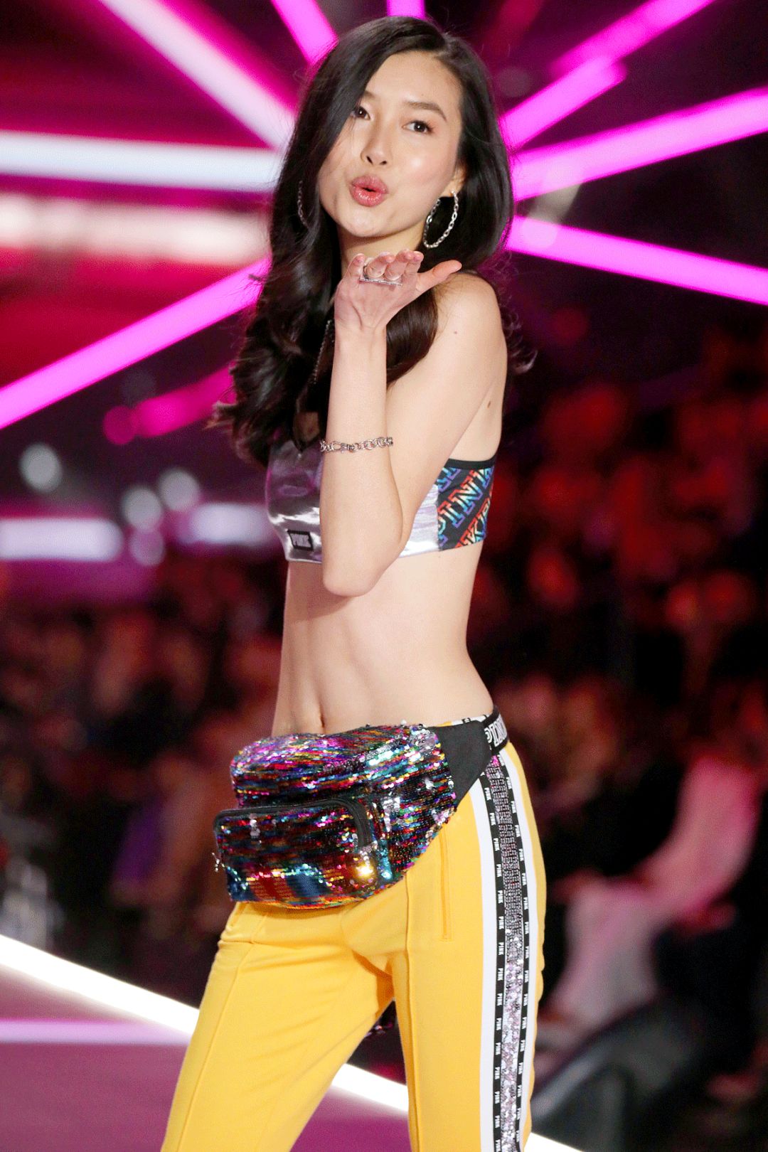 维密超清视频大全值得看,维密十大震撼现场视频