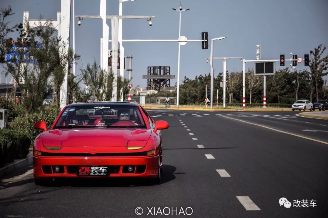 三菱3000gt跑车敞篷版,30万买一台30年前的三菱3000gt