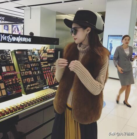 皮草外套怎么搭配短款,短款皮草外套搭配图片