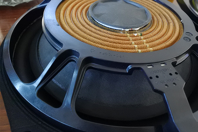 宝马528li音响效果,2018款宝马528li如何调节音响