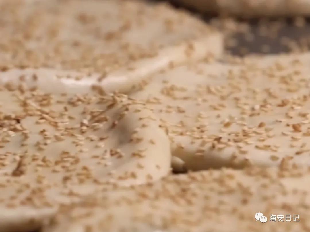 一张烧饼五个串,一张烧饼和十张肉饼