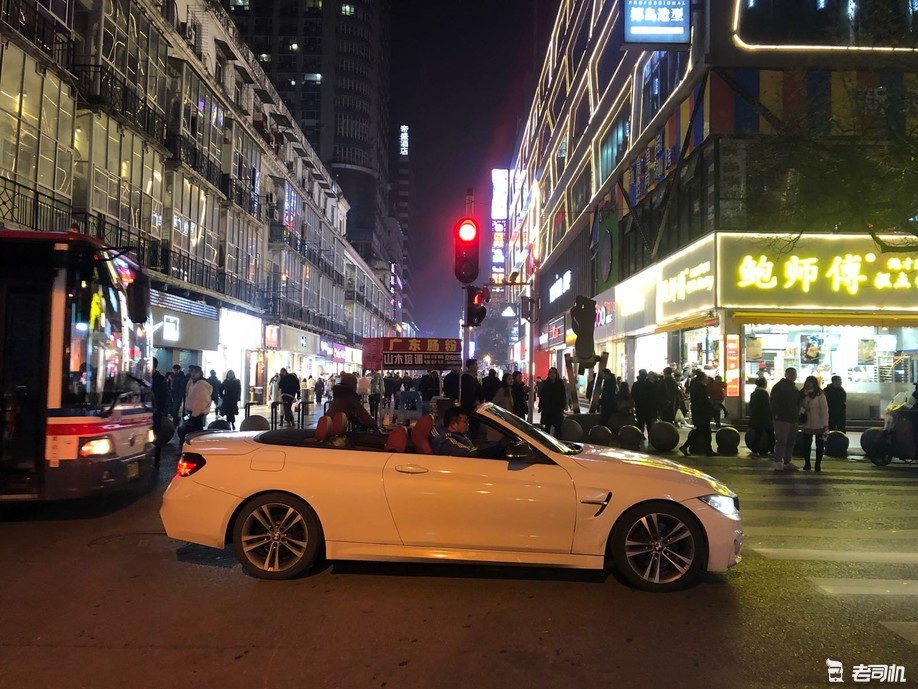 30万的敞篷四座新车,30万的敞篷汽车