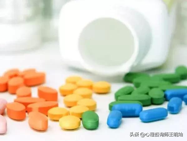 怀疑阿斯伯格综合征怎么跟老师说,怀疑孩子有阿斯伯格综合征