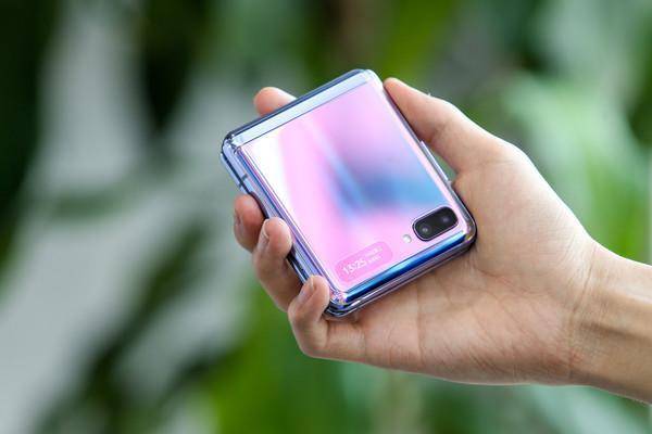 三星折叠手机zflip3小屏幕组件,三星折叠屏zflip3纤维外壳