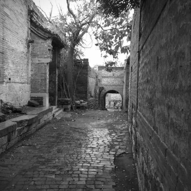 三棱针刺破粉瘤,三棱针排瘀