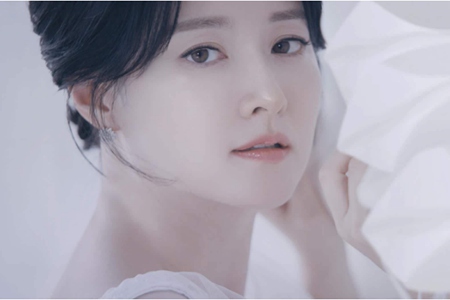 如何修复皮肤痘痘,一个动作让你告别痘痘肌