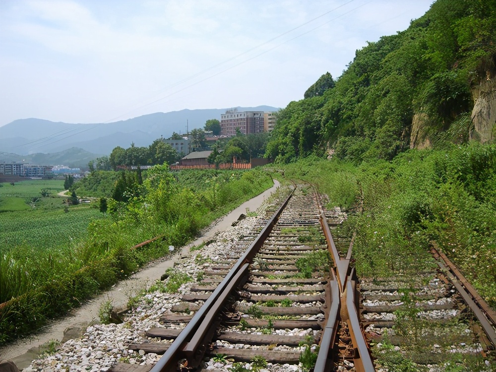 运转昭化站，探秘821厂铁路专线