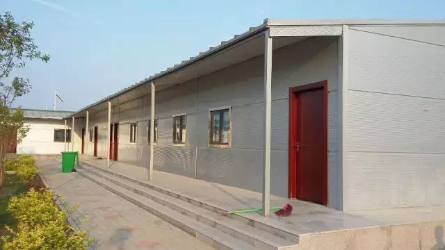 聚氨酯板安装多少钱一平,聚氨酯夹芯板安装示意图