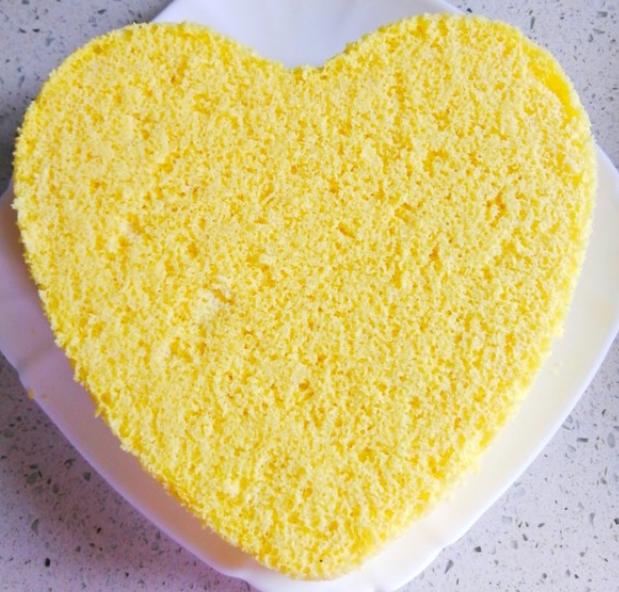 小米加鸡蛋做糕最简单的做法,山药小米胡萝卜鸡蛋蒸糕