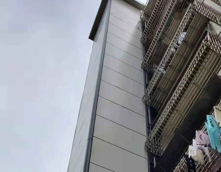 旧楼加装电梯运行管理规定,旧房改造加装电梯影响旁边商户